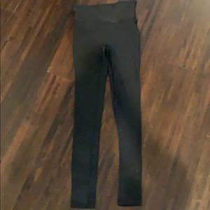 Spanx black leggings size small